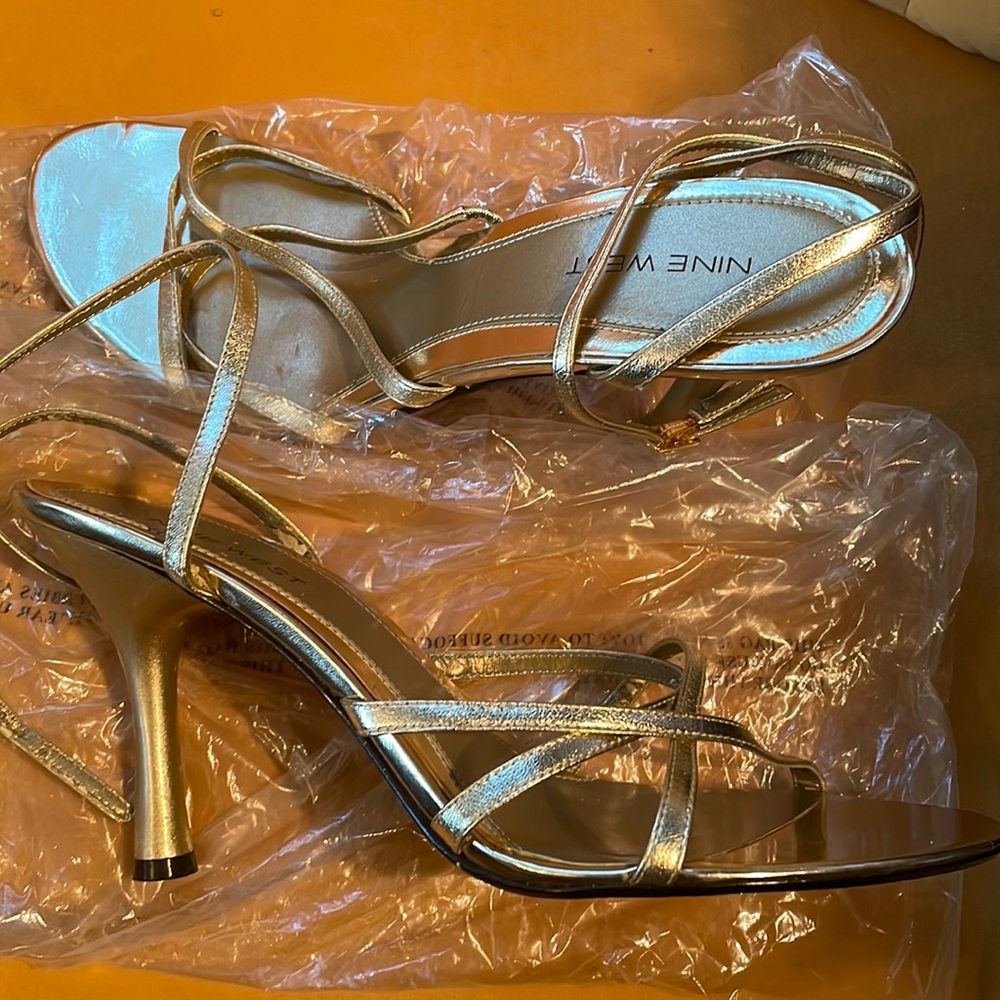 Never been worn